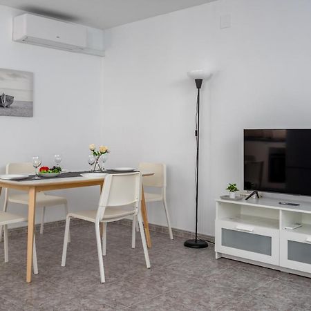 Central Flat With Pool In Fuengirola By Costarentals - Ref 171 Extérieur photo