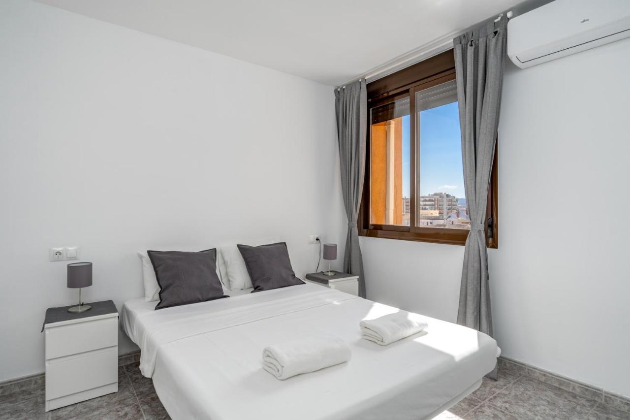 Central Flat With Pool In Fuengirola By Costarentals - Ref 171 Extérieur photo